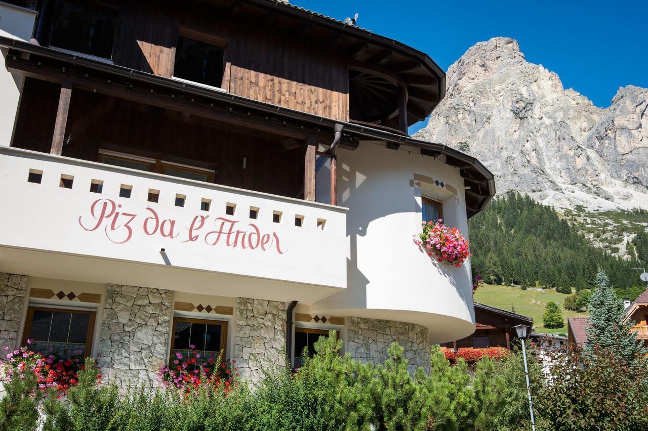 Garni Piz Da L'Ander Hotel Corvara In Badia Exterior photo